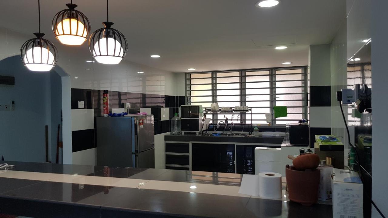 Pd Batu 9 Cocobay Apartment With Family Kampong Tanah Merah  Esterno foto
